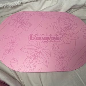 Voight Karla V Kini